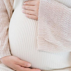 联合团队在11😞00摄氏度🇫🇰⛹俄罗斯代孕多少钱的退火炉旁一待👨‍💼就是几个🅰